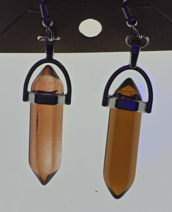 Amber Void Resonators