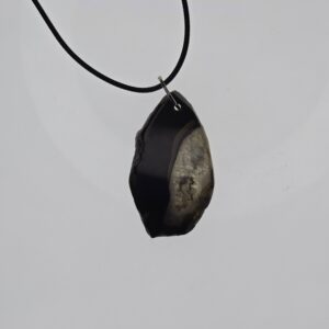Agate Geode Pendant: The Onyx Rift